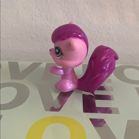 LPS squirrel 🥴 - Picture 4 of 5